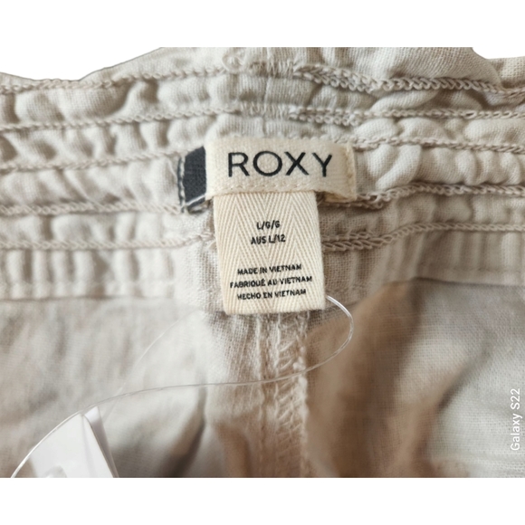 Roxy Oceanside Beach Shorts, Size Large, White Linen - Picture 6 of 6
